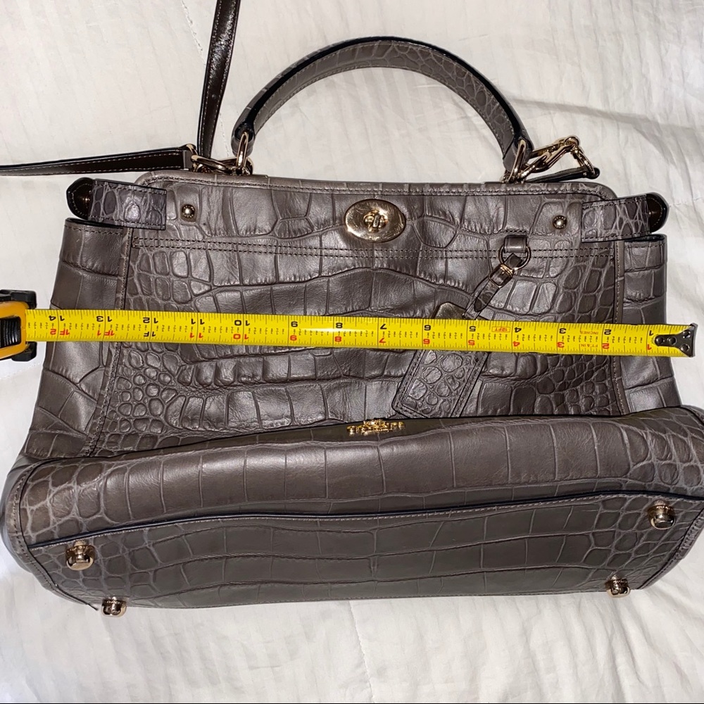 Coach Purse - Picture 3 of 5